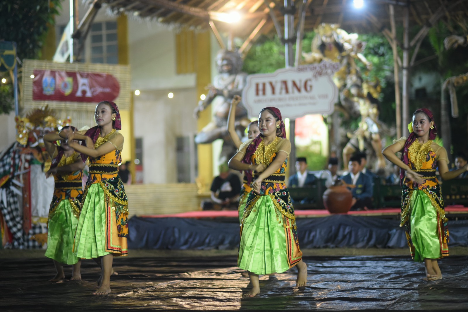 Tari Kolosal Hyang Argopuro